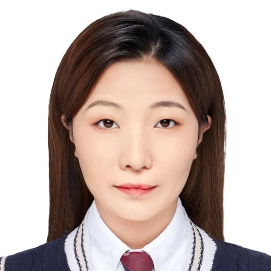 Xue He portrait